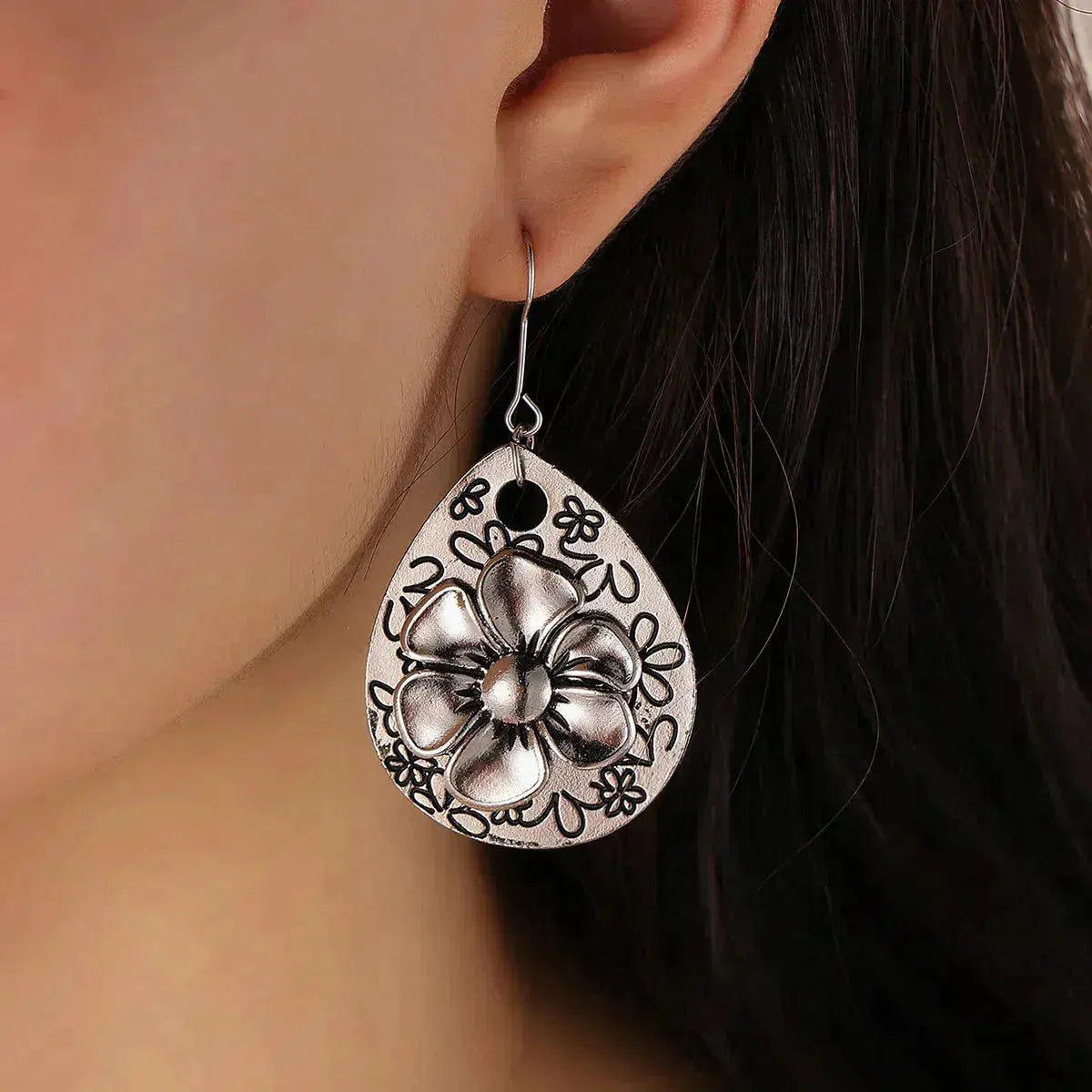 Silver Boho Earrings with Flowers Unique Joyas