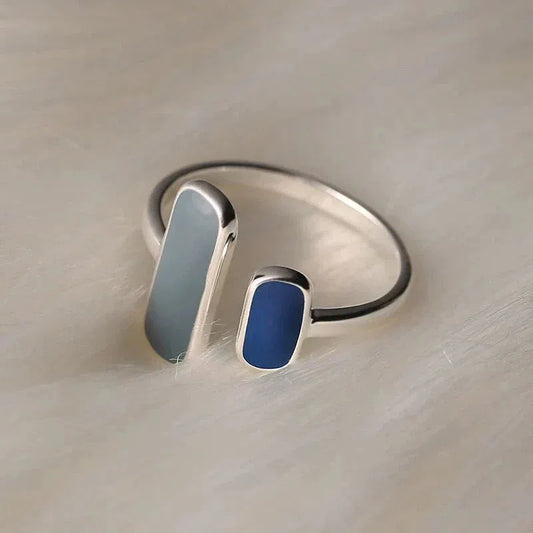 Vintage ring with blue stone in silver