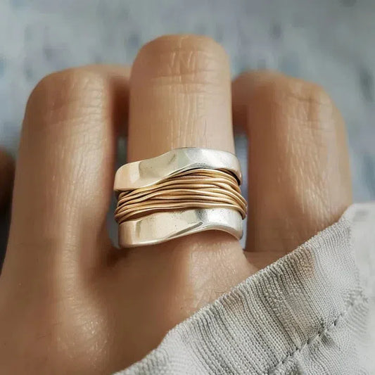 Silver ring with golden threads Claire Jewelry