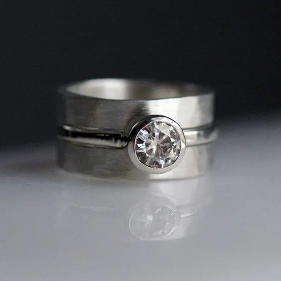 Silver ring with vintage zirconia Unique Joyas