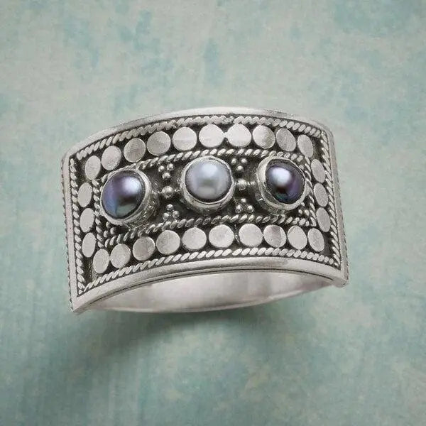 Geometric Ring with Carved Pearl and Three Stones Unique Joyas