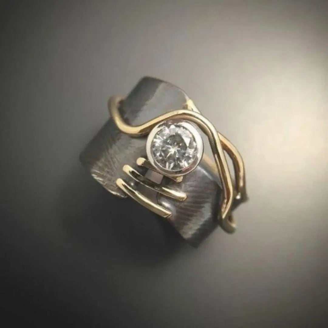 Dark Vintage Ring with Zirconia Unique Joyas