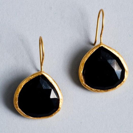 Vintage Black Stone Gold Earrings