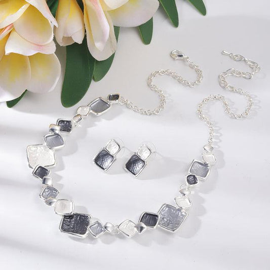 Gray Enamel Round Necklaces Geometric Unique Joyas