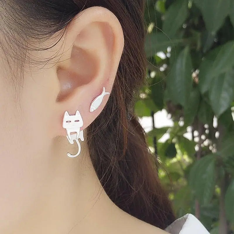 Silver Climbing Kitten Earring Unique Joyas