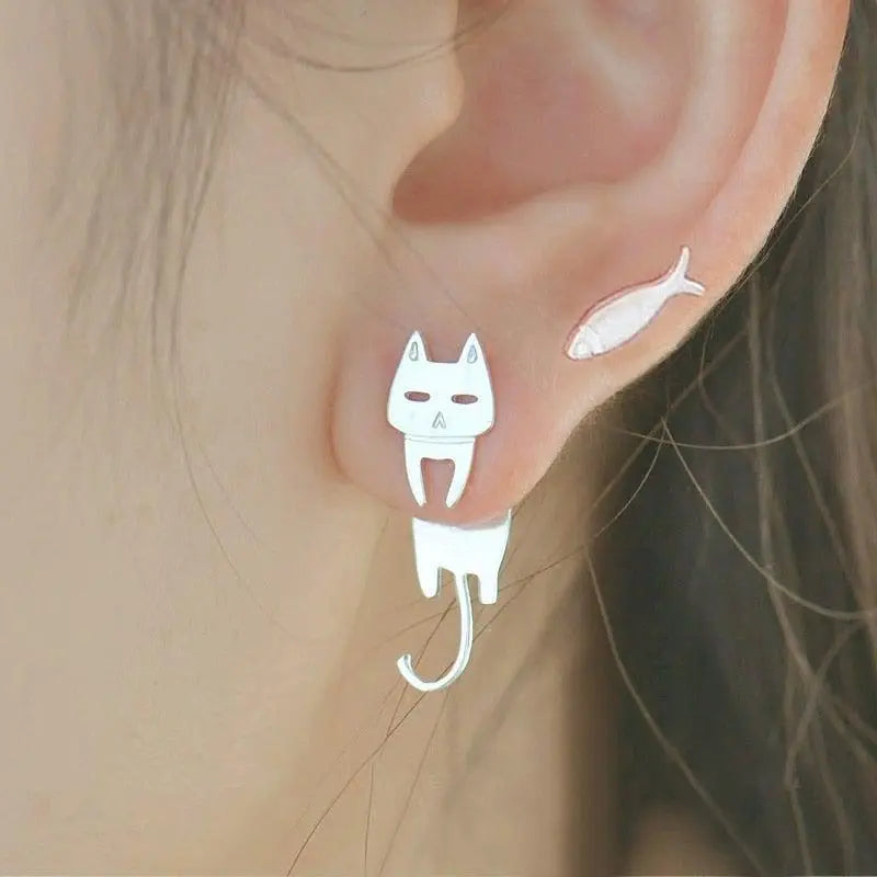 Silver Climbing Kitten Earring Unique Joyas