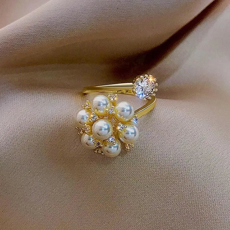 Adjustable sweet ring with pearls Unique Joyas