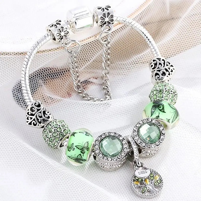 Bracelet in sterling silver and green crystal