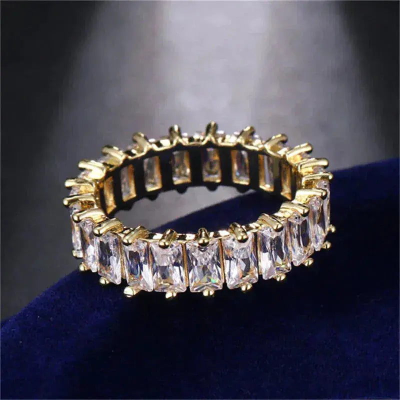 Luxurious Zirconia Ring in Gold and Silver Unique Joyas