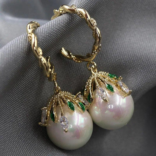 Malia Elegant Pearl Earrings Unique Joyas