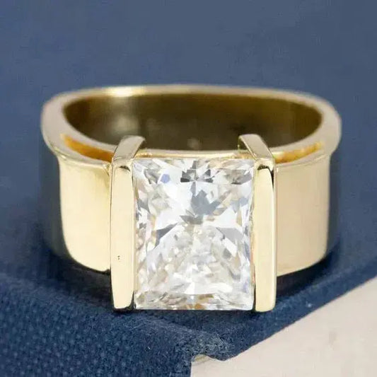 Vintage Ring in Princess Cut Unique Joyas