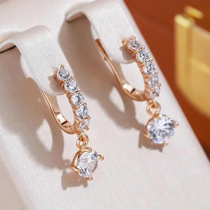 Elegant earrings in white crystal Unique Joyas