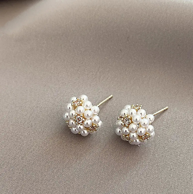 Small Elegant Pearl Earrings Unique Joyas