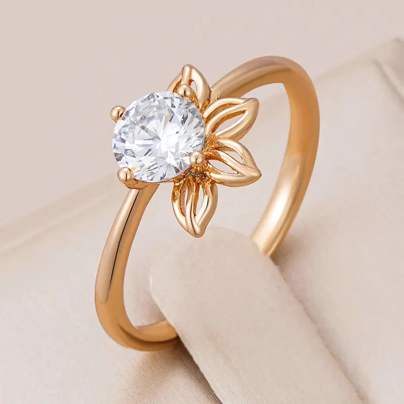 Elegant gold-plated zirconia ring Unique Joyas