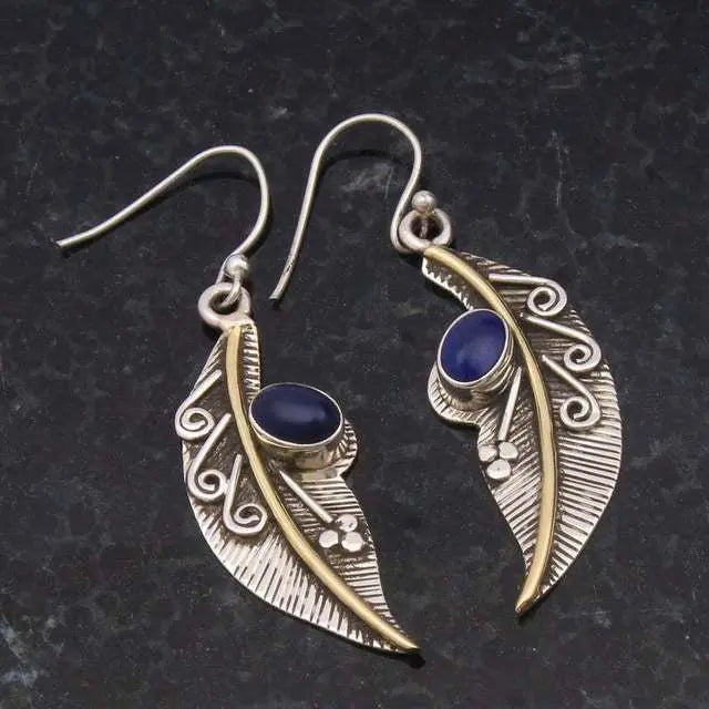 Vintage earrings made of blue crystal leaf Unique Joyas