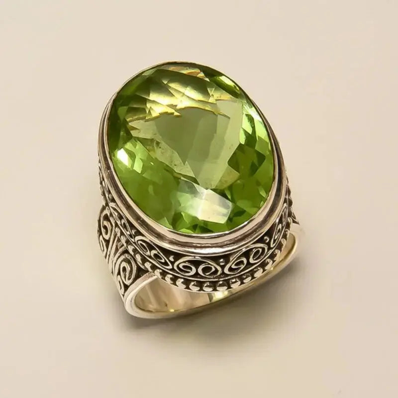 Vintage Olive Crystal Ring Unique Joyas