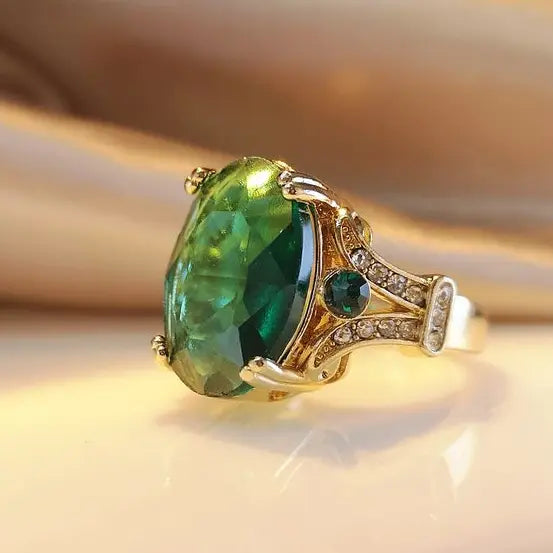 Boho Green Gold Crystal Ring Unique Joyas