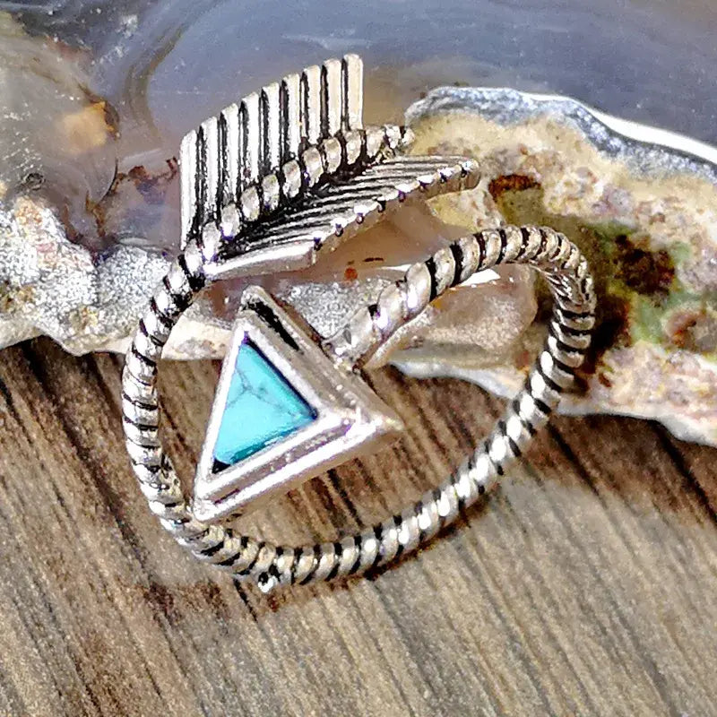 Vintage Turquoise Arrow Ring in Sterling Silver Unique Joyas