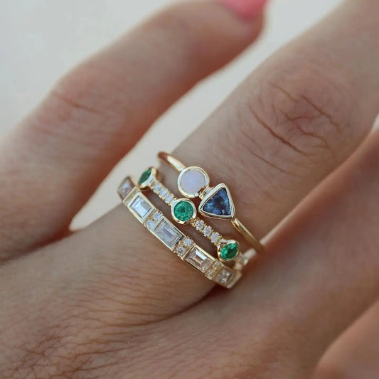 Vintage White Opal & Zirconia Ring Unique Joyas