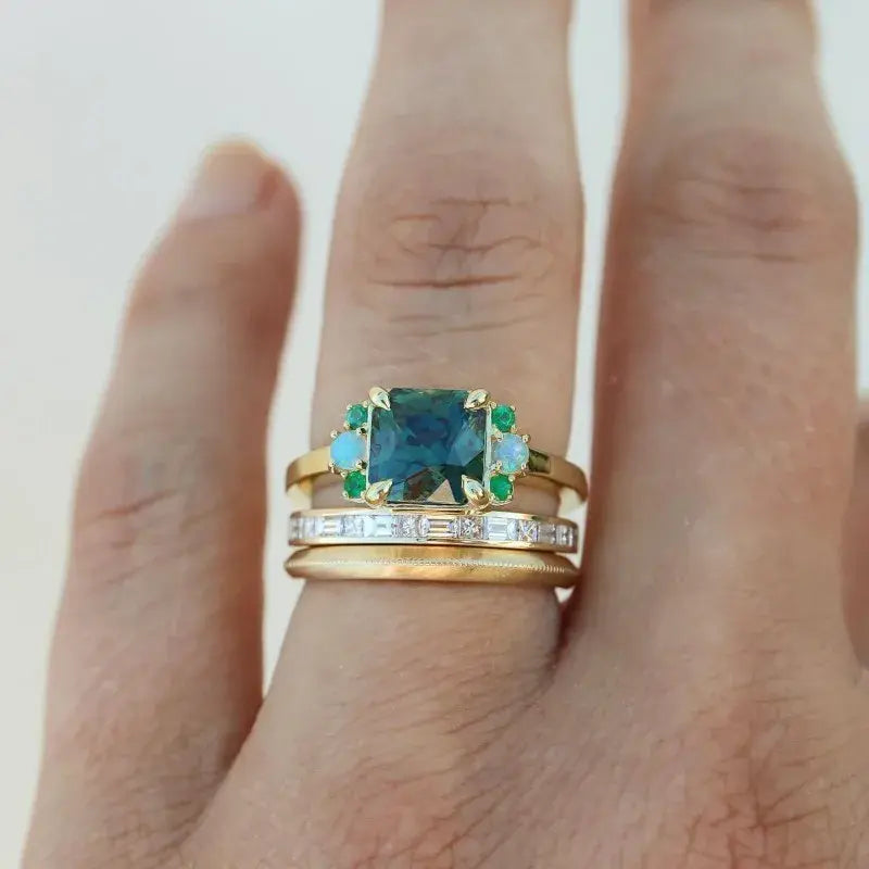 Vintage-style blue glass ring Unique Joyas