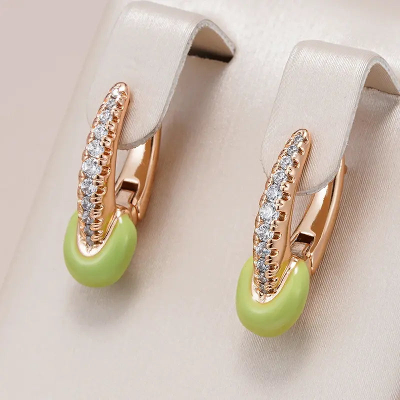 Elegant shiny green enamel earrings Unique Joyas